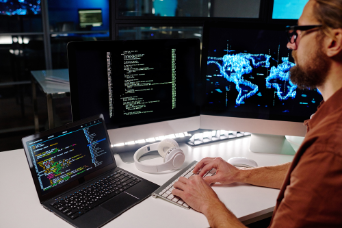 UI/UX & Graphic Design